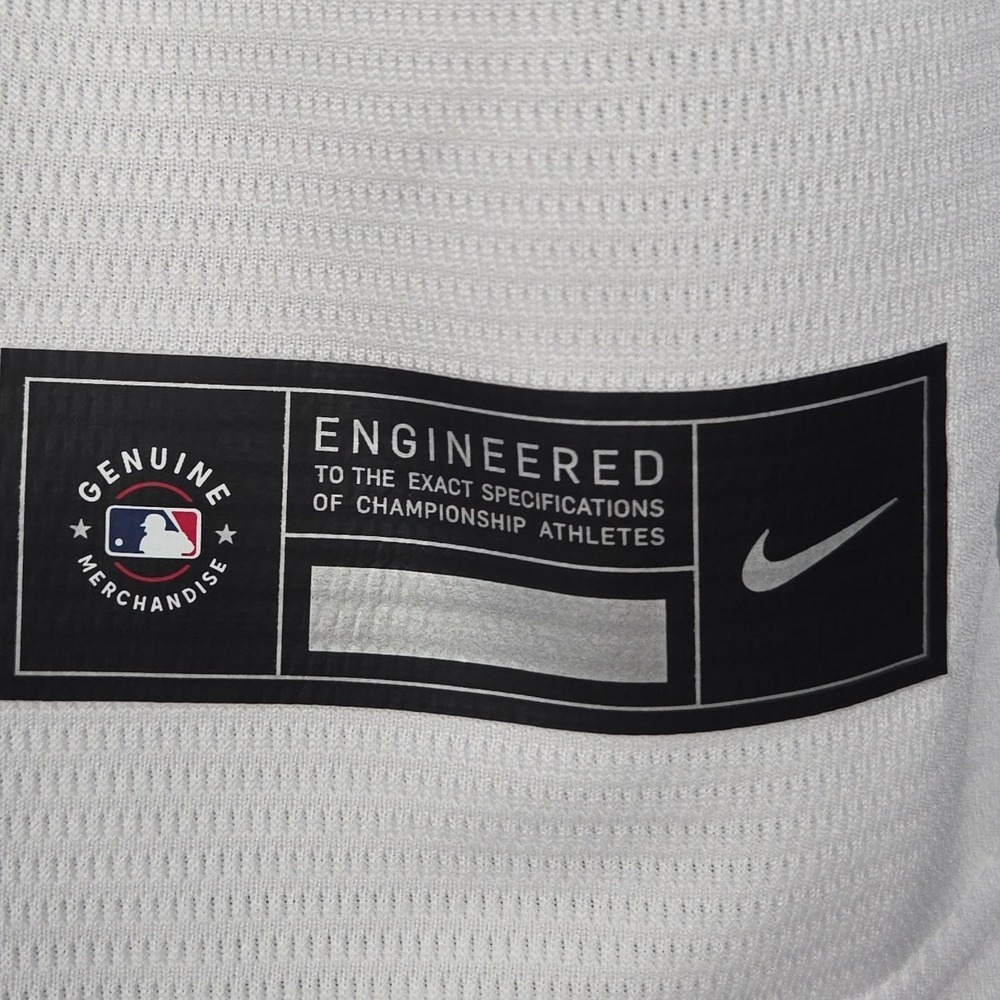 Cleveland Guardians Jersey Womens XL White Red Shane Bieber #57 Nike MLB NWT - Picture 6 of 11